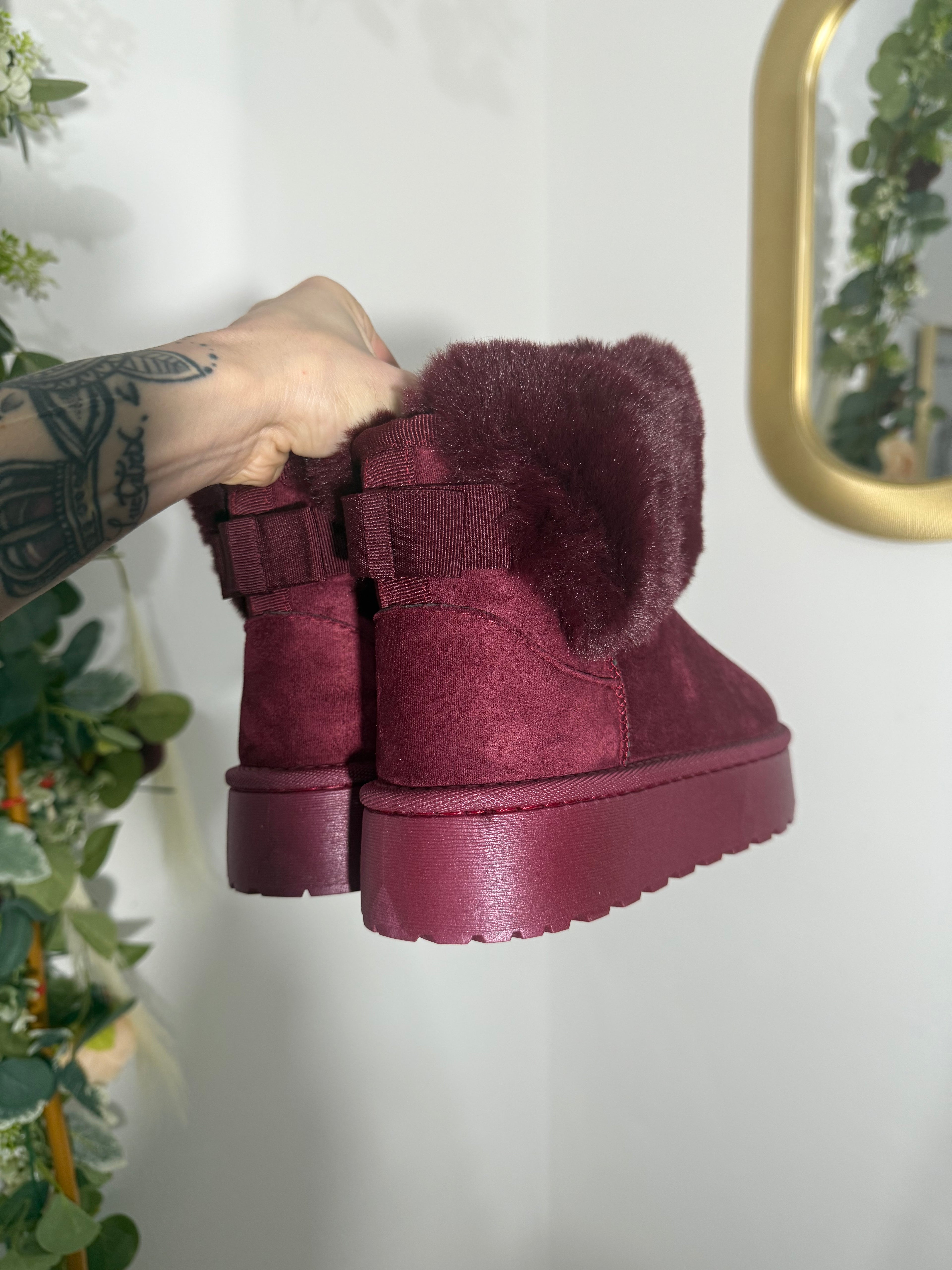 Stivaletti modello UGG bordeaux