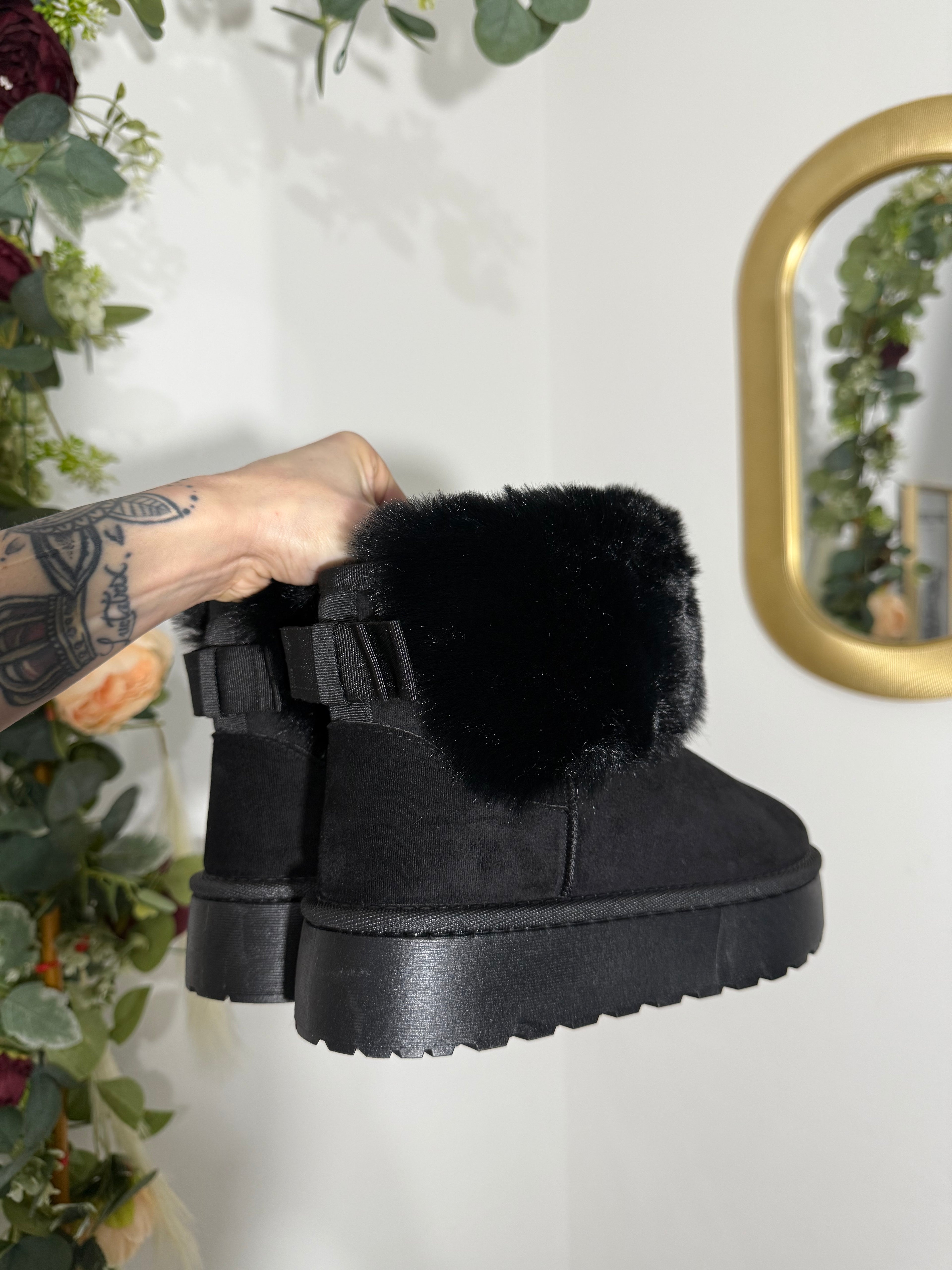 Stivaletti modello UGG black
