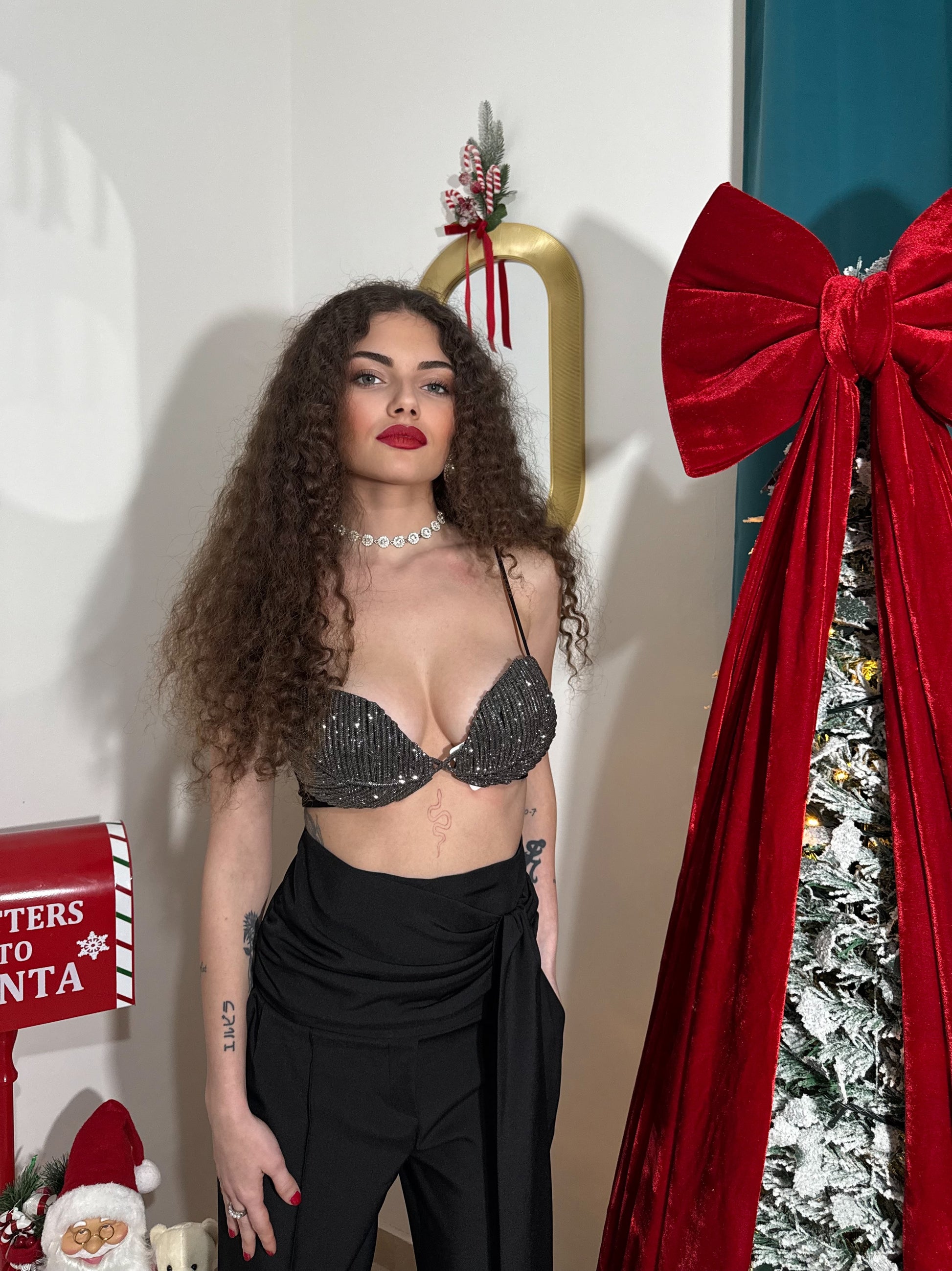 Pantalone palazzo con nodo